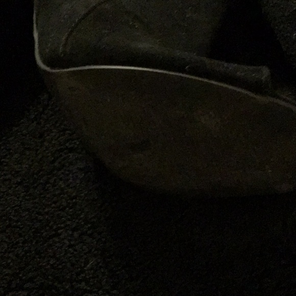 Heels - Picture 5 of 5